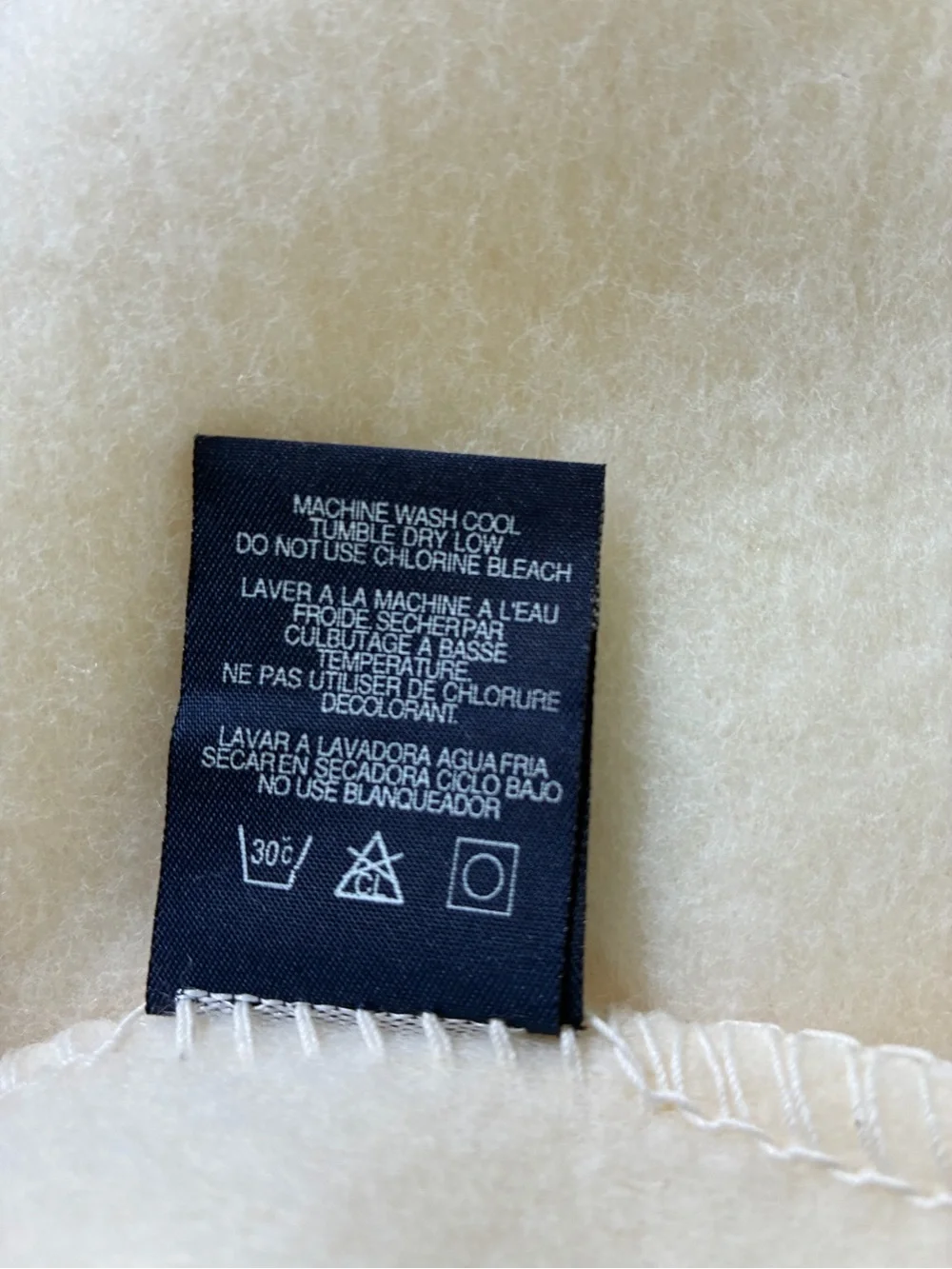 Ralph Lauren 100% Acrylic Blanket Cream Blanket Stitching 66”x90” Twin